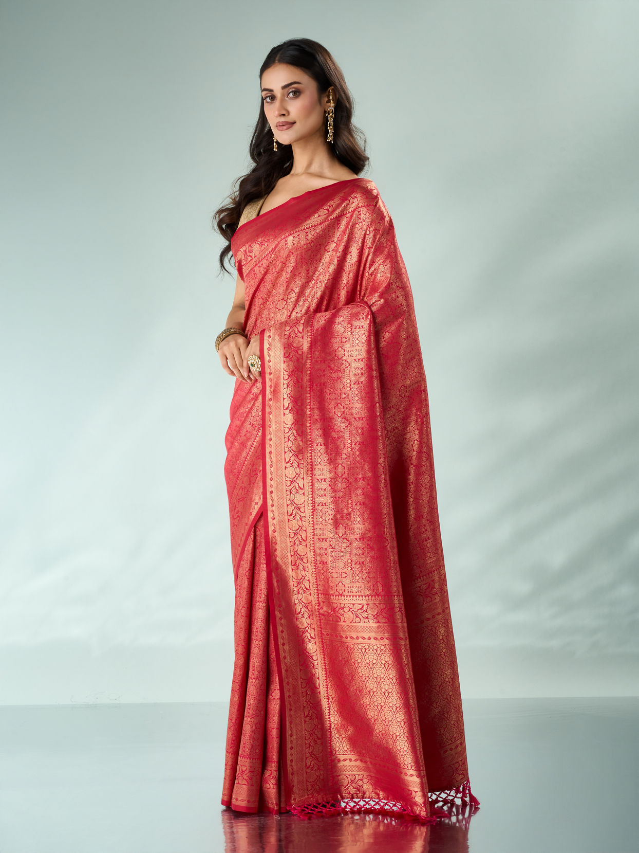 Mohey Women Pink Silk Saree with Weave Design