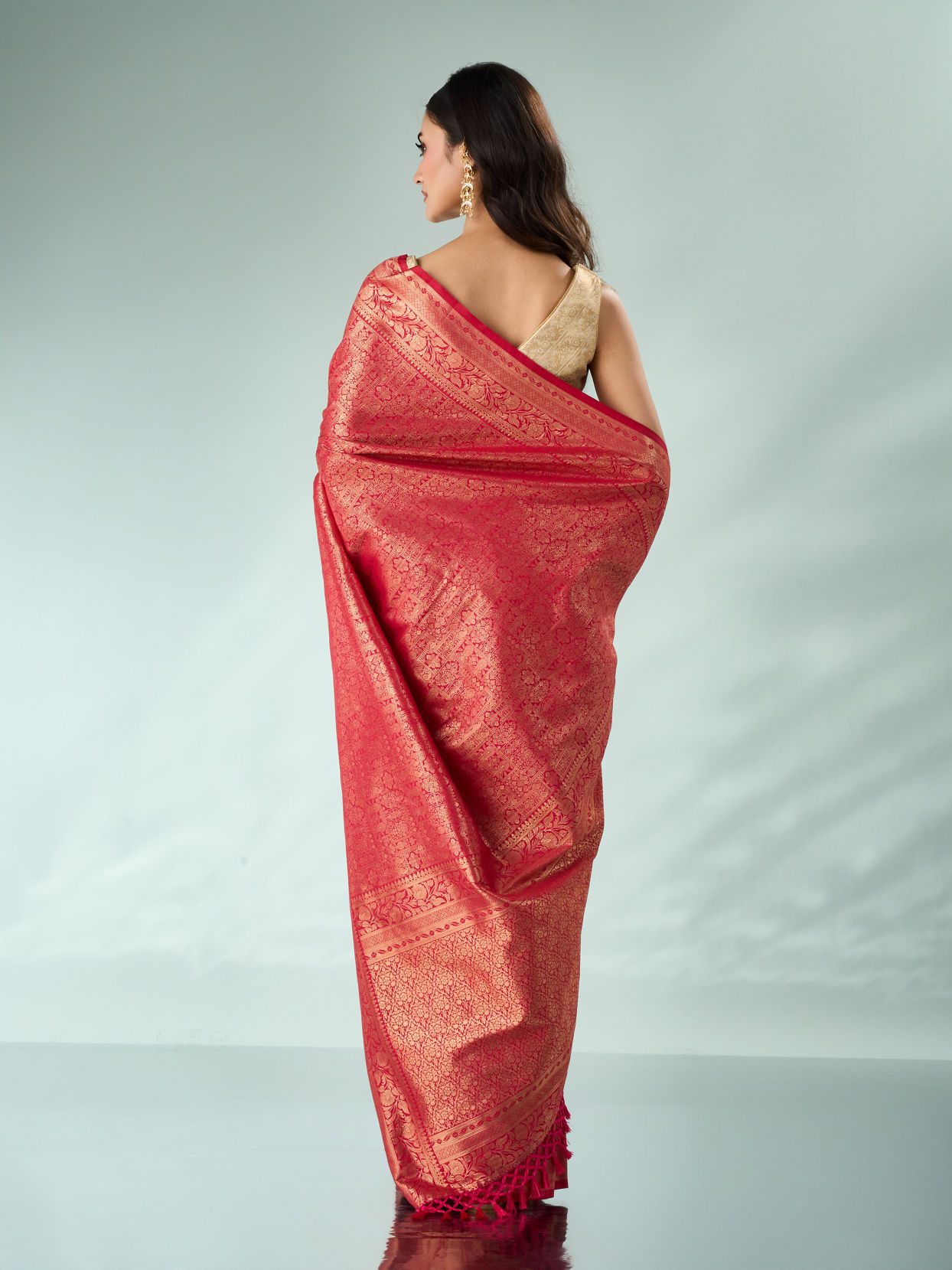 Mohey Women Pink Silk Saree with Weave Design