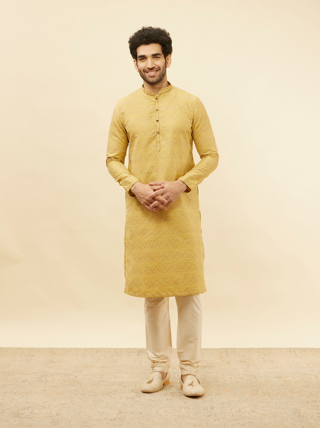 alt message - Manyavar Men Canary Yellow Jaal Patterned Kurta Set image number 2