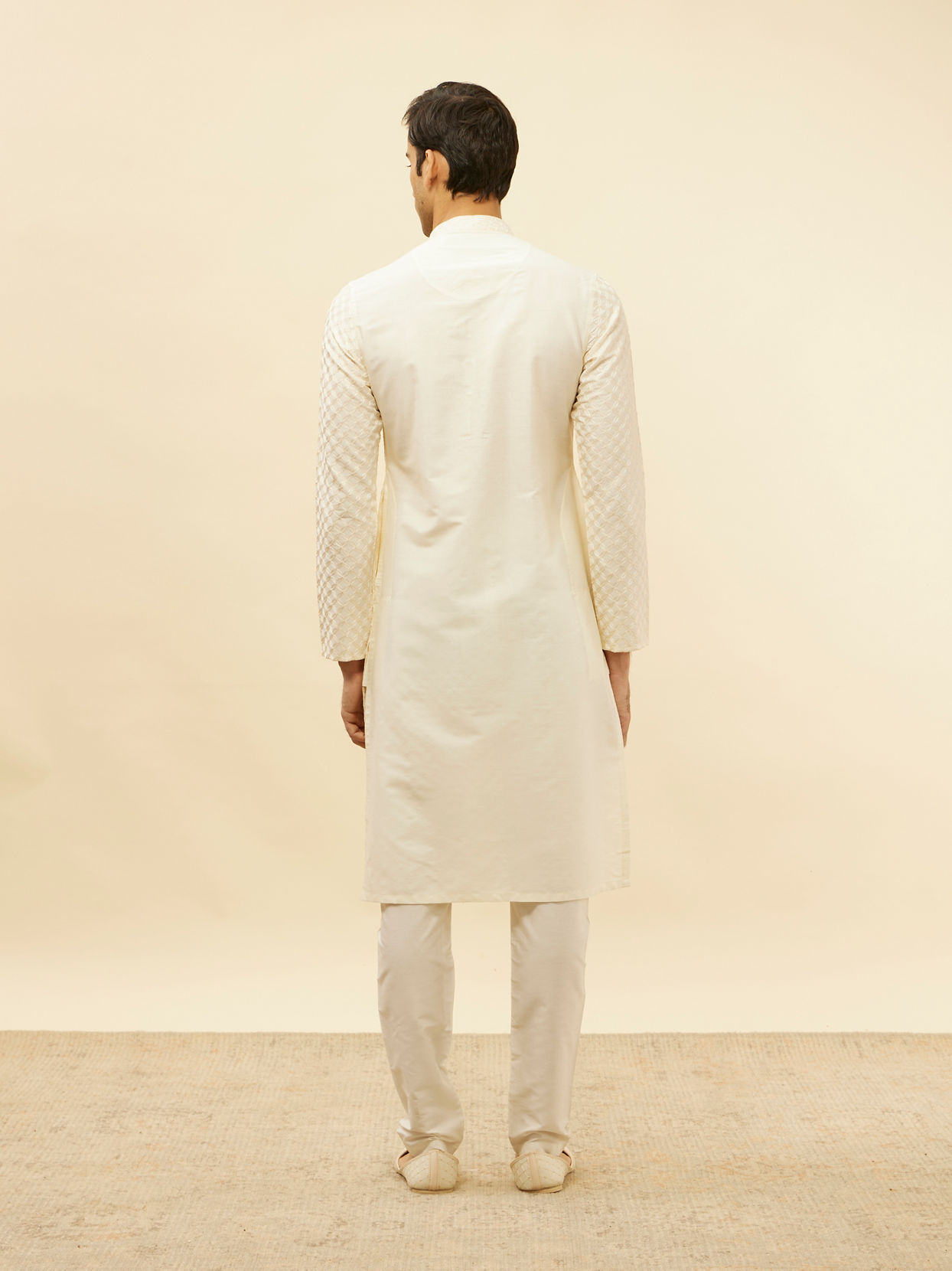 Manyavar Men Soft Cream Floral Jaal Patterned Kurta Set