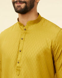 Manyavar Men Olive Green Lattice Patterned Kurta Set