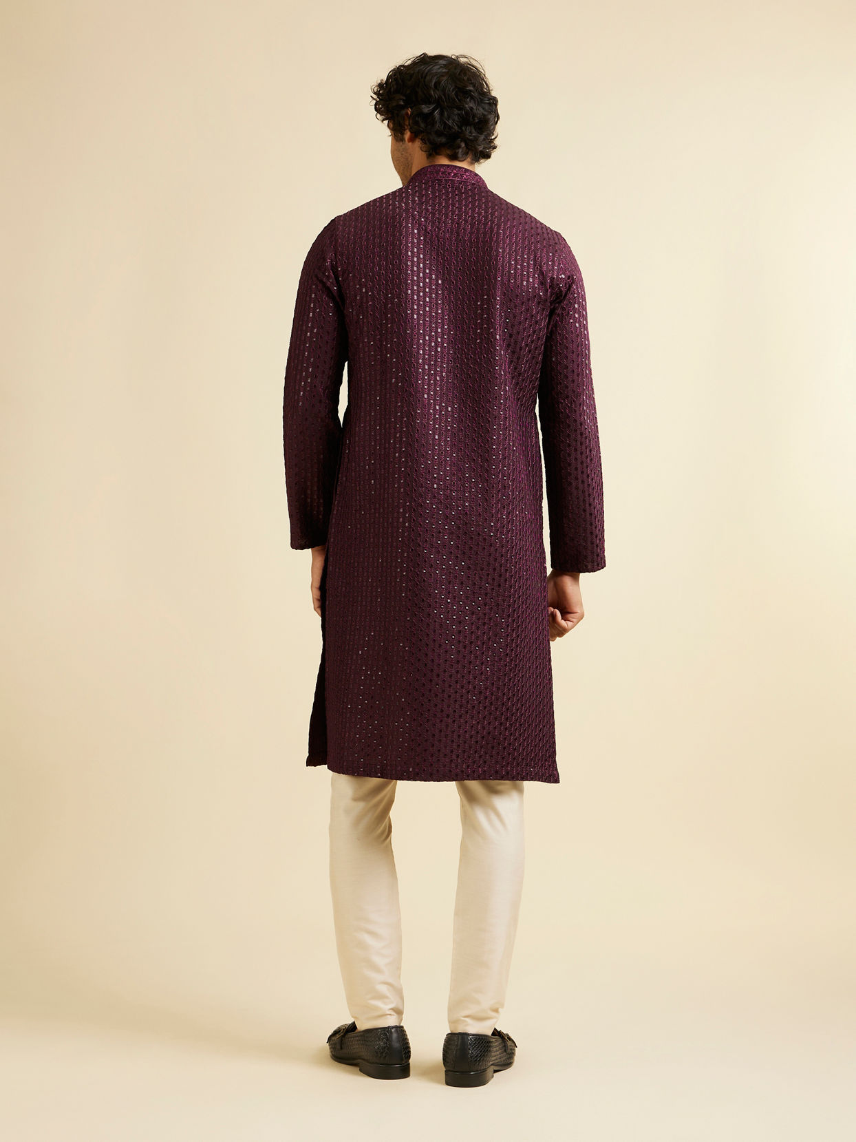 alt message - Manyavar Men Wine Petal String Patterned Kurta Set with Mirror Work image number 4