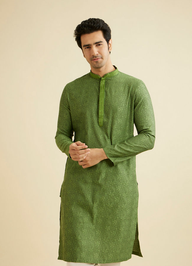 alt message - Manyavar Men Soft Green Bel Buti Patterned Kurta Set image number 0