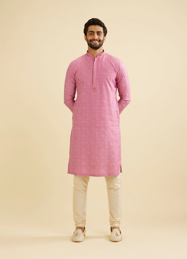 Manyavar Men Dusty Pink Bel Buti Patterned Kurta Set