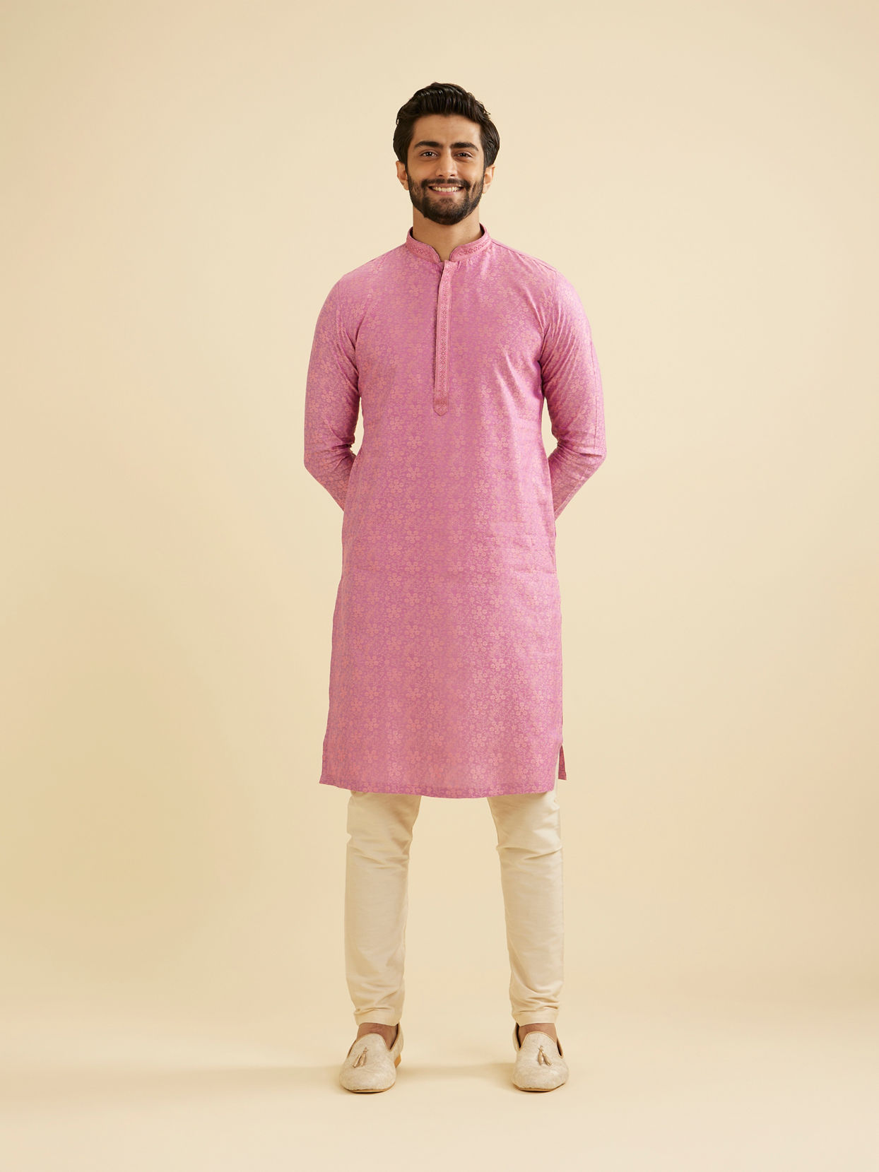 Manyavar Men Dusty Pink Bel Buti Patterned Kurta Set