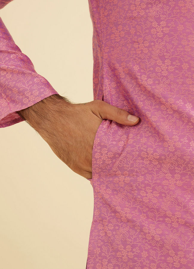 Manyavar Men Dusty Pink Bel Buti Patterned Kurta Set