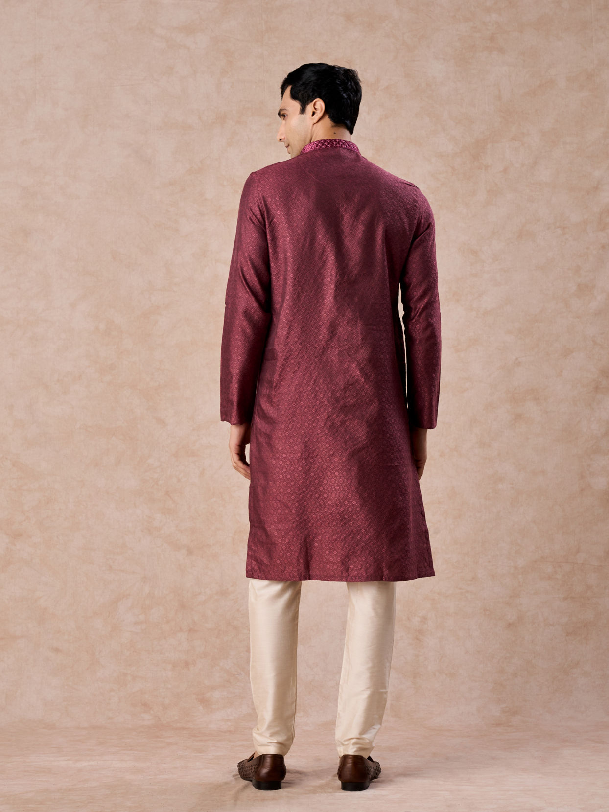 Manyavar Men Antique Pink Majesty Kurta Pajama