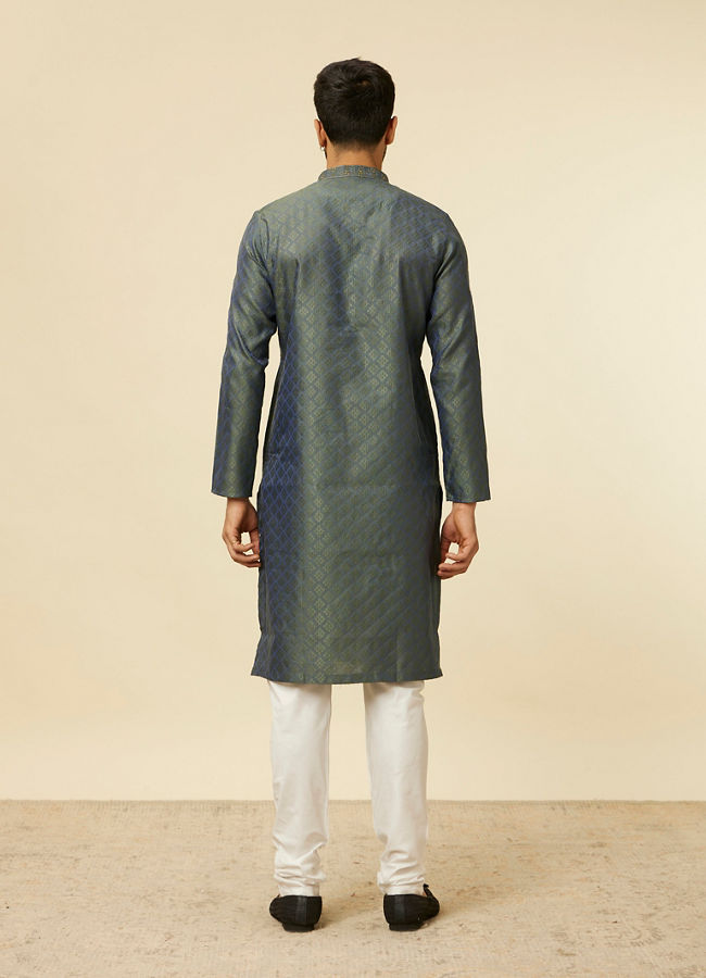 Manyavar Men Light Mid Green Jaal Chowkadi Patterned Kurta Set