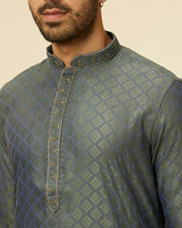 Manyavar Men Light Mid Green Jaal Chowkadi Patterned Kurta Set