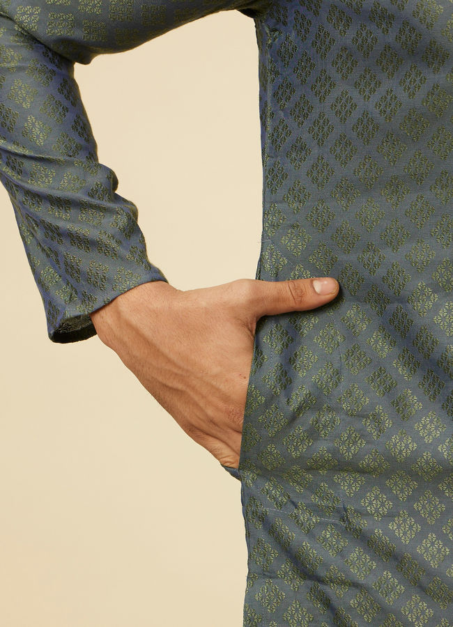 Manyavar Men Light Mid Green Jaal Chowkadi Patterned Kurta Set