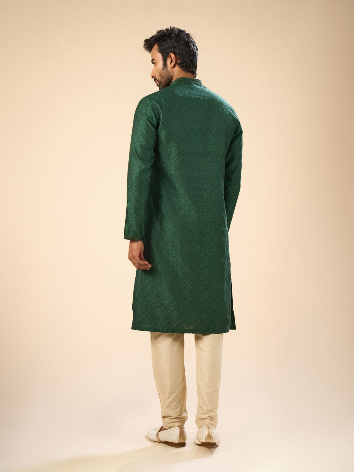 Manyavar Men Dark Green Serenity Kurta Pajama