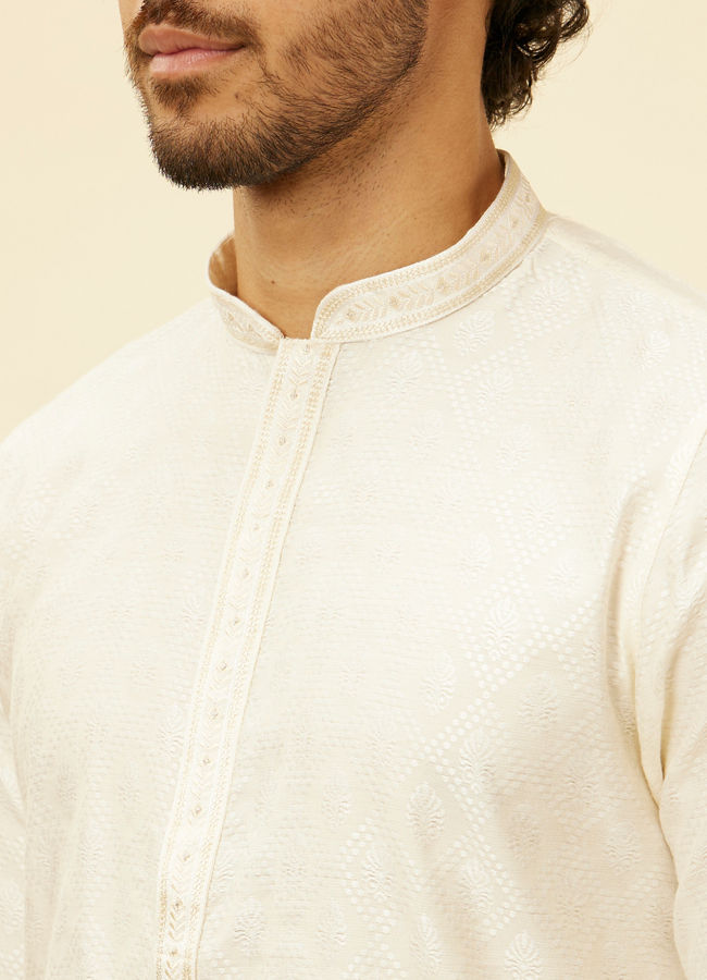 Manyavar Men Warm Cream Diamond Patterned Kurta Set image number 1