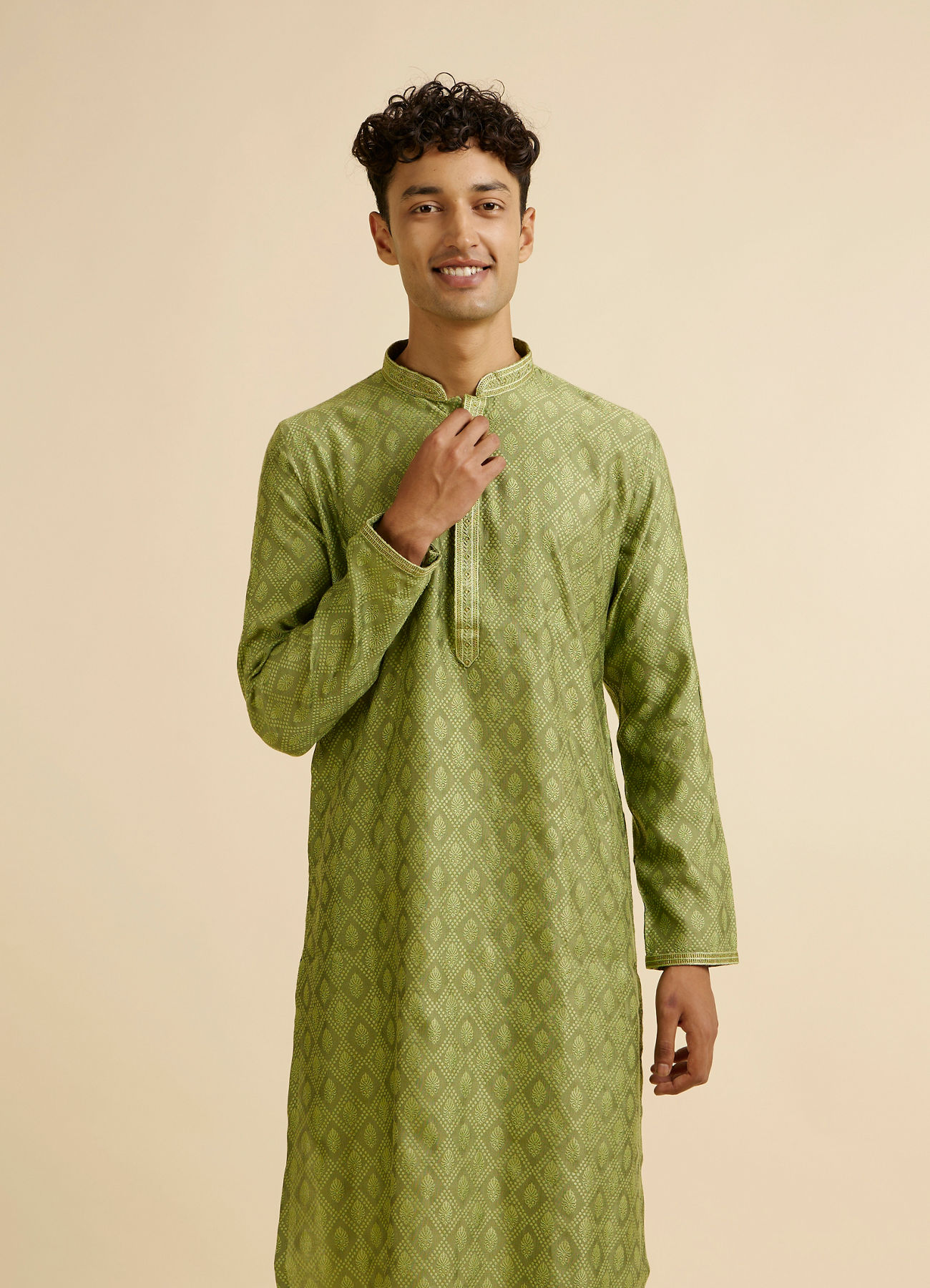 Manyavar Men Light Mid Green Diamond Patterned Kurta Set