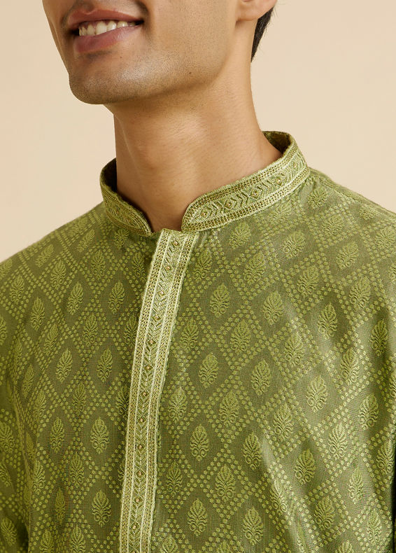 Manyavar Men Light Mid Green Diamond Patterned Kurta Set