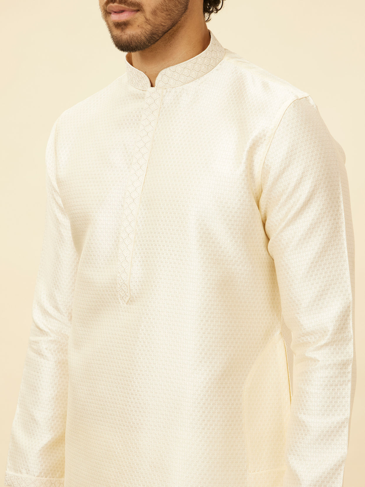 alt message - Manyavar Men Cloud Cream Self Patterned Kurta Set image number 1