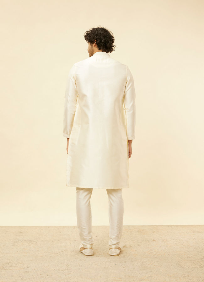 alt message - Manyavar Men Cloud Cream Self Patterned Kurta Set image number 5