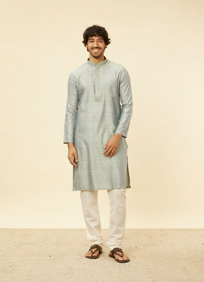 alt message - Manyavar Men Glacier Grey Bel Buti Patterned Kurta Set image number 2