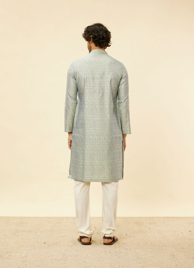 alt message - Manyavar Men Glacier Grey Bel Buti Patterned Kurta Set image number 4