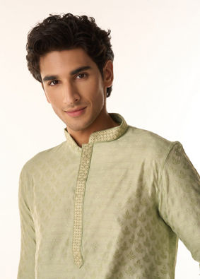 Manyavar Men Elegant Emerald Green Kurta Pajama