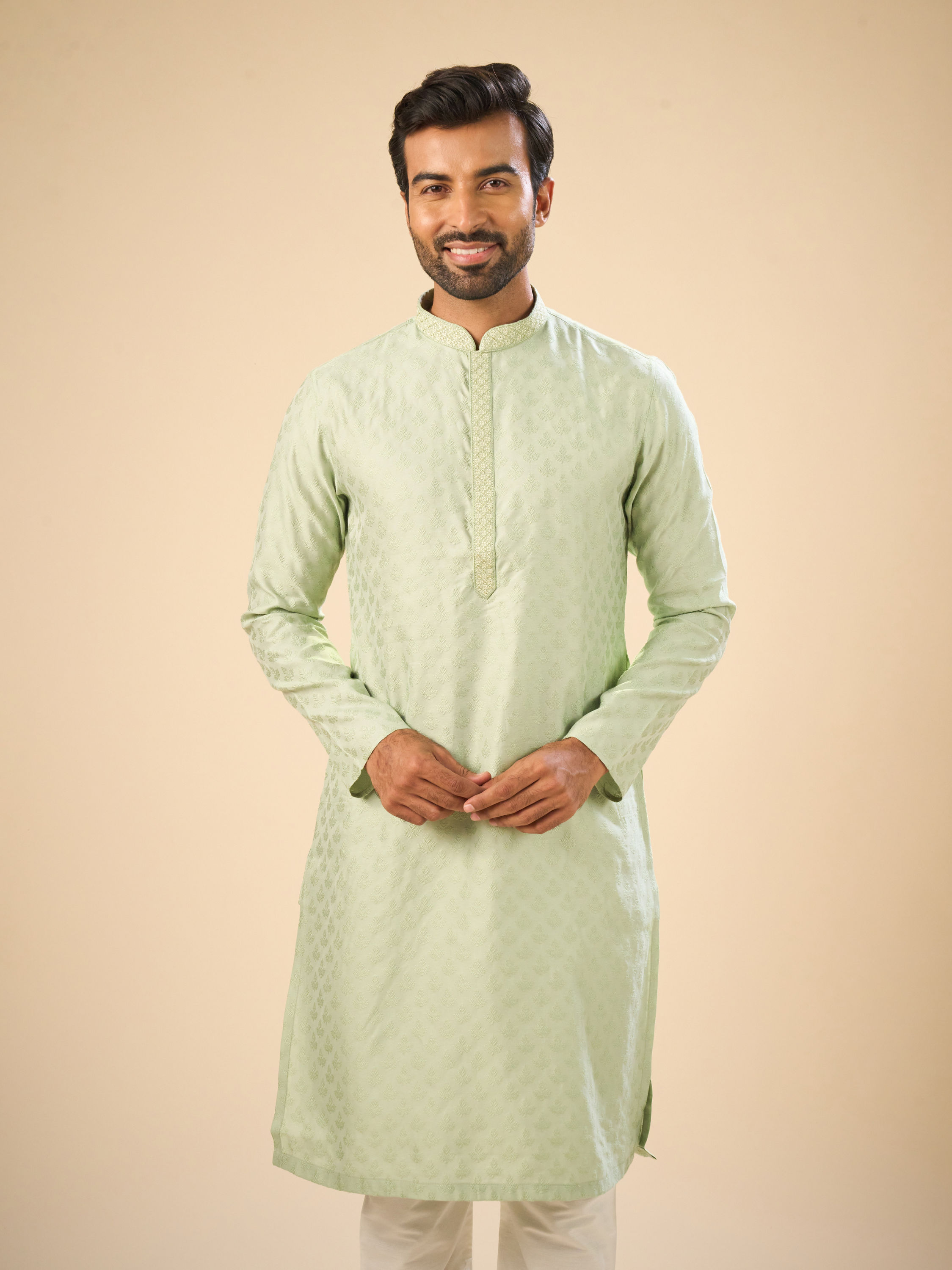 Manyavar Men Elegant Emerald Green Kurta Pajama