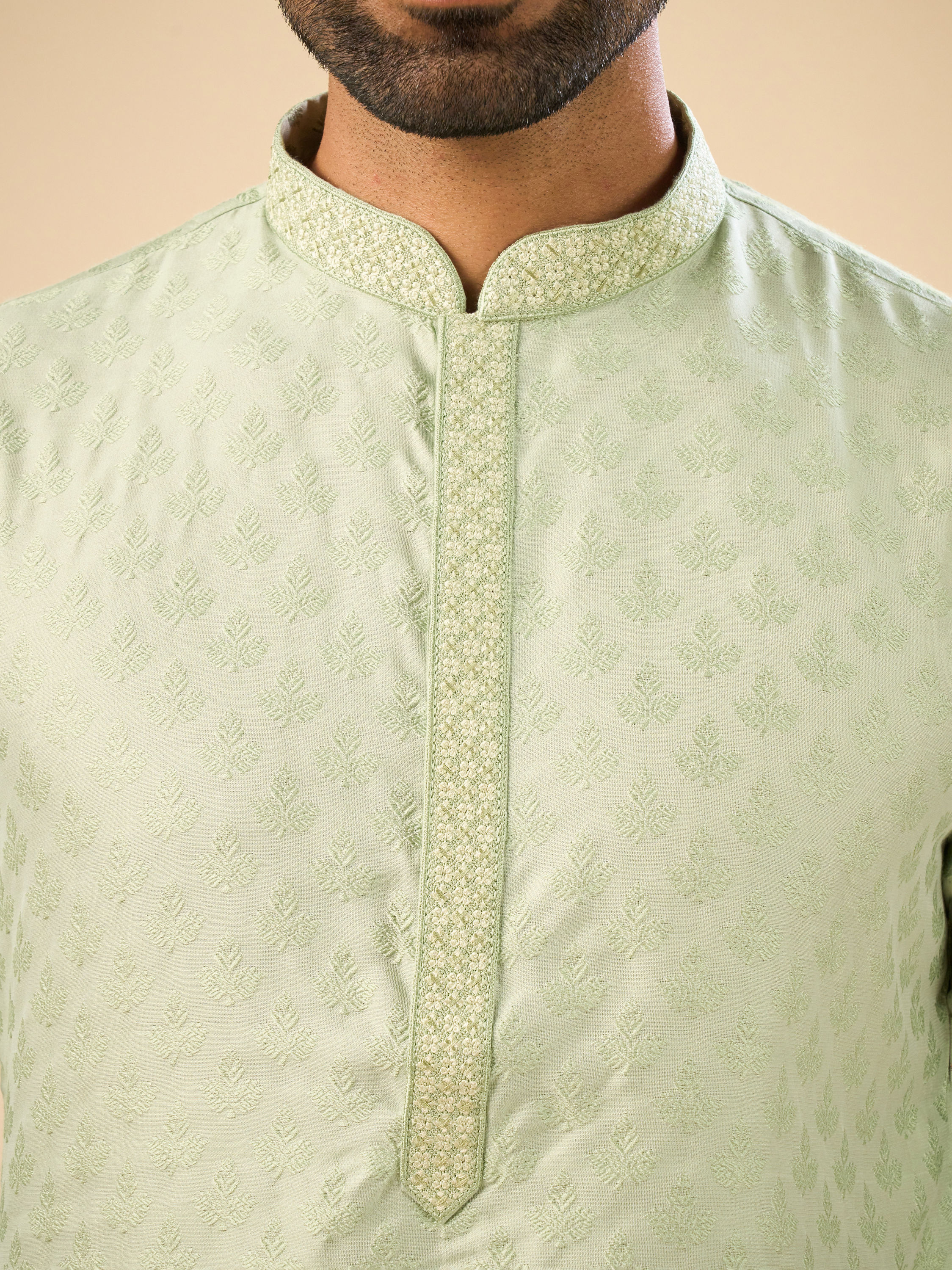 Manyavar Men Elegant Emerald Green Kurta Pajama