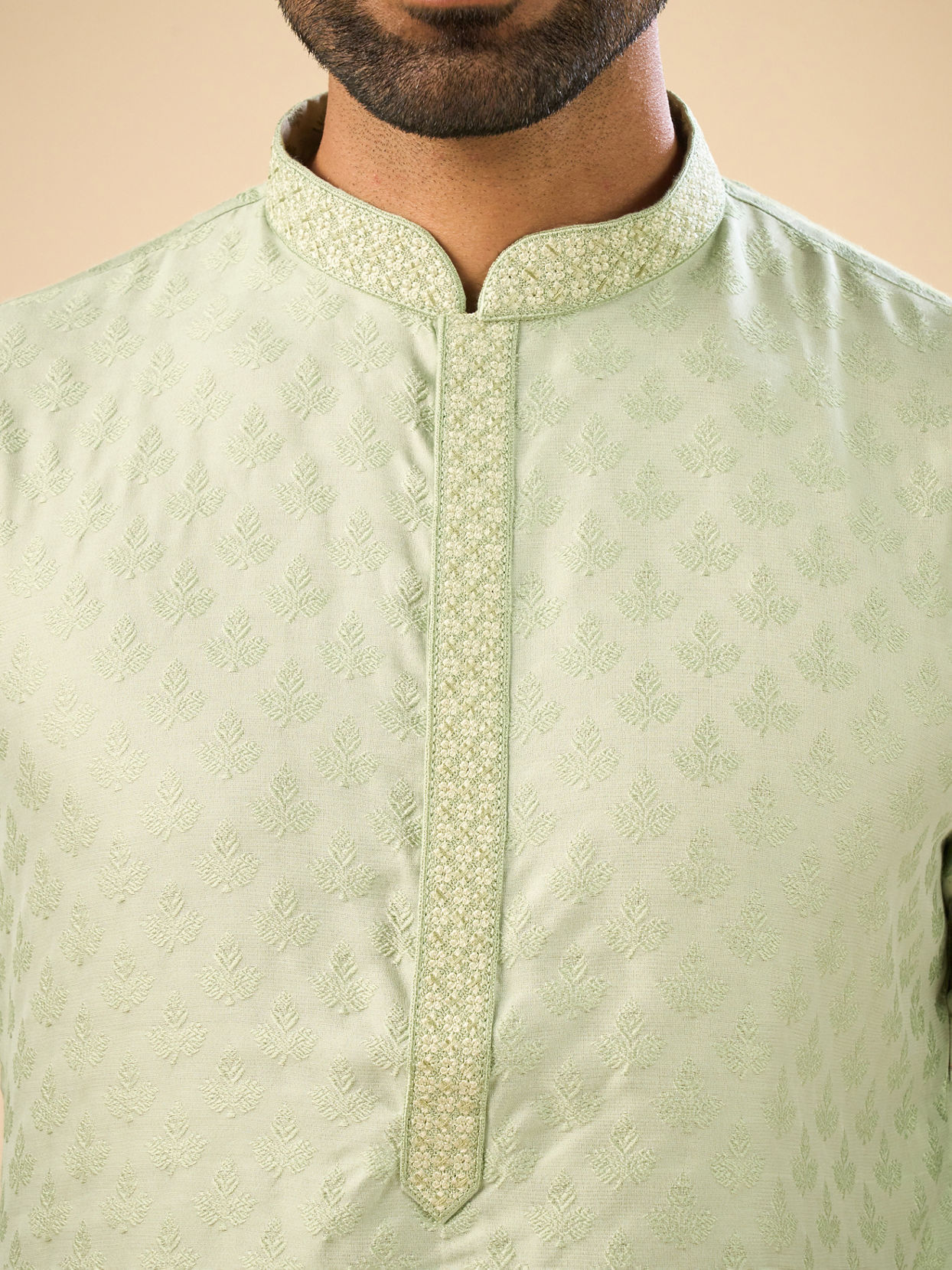 Manyavar Men Elegant Emerald Green Kurta Pajama