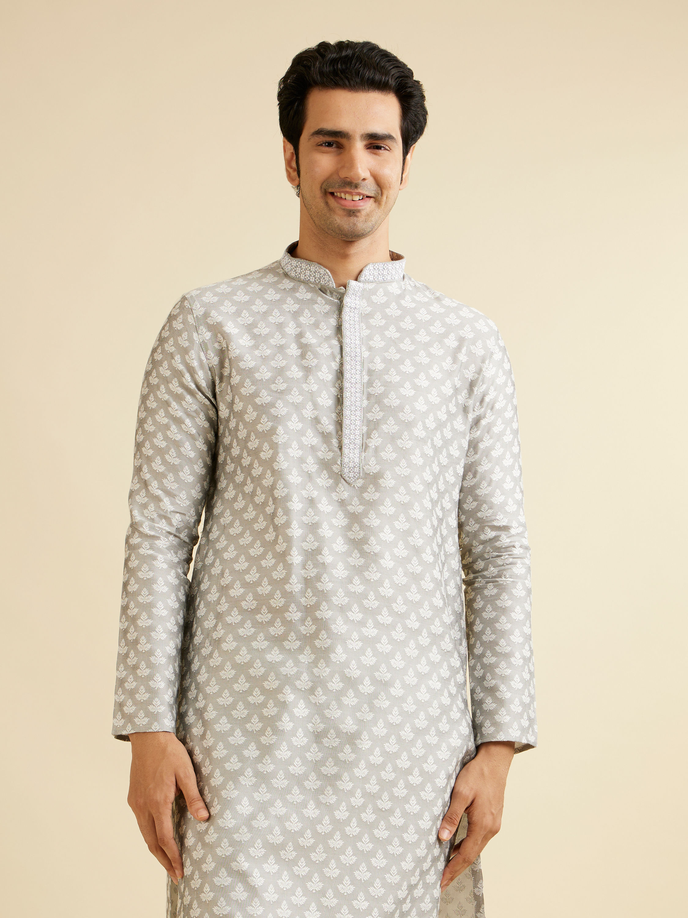 Manyavar Men Light Grey Leaf Patterned Kurta Set