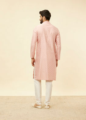 alt message - Manyavar Men Raspberry Pink Leaf Patterned Kurta Set image number 5