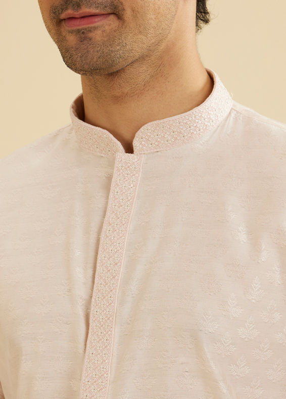 Manyavar Men Peach Blush Leaf Patterned Kurta Set