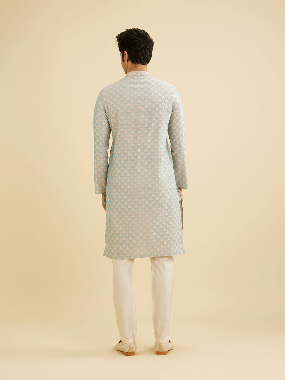 Manyavar Men Powder Blue Leaf Patterned Kurta Set