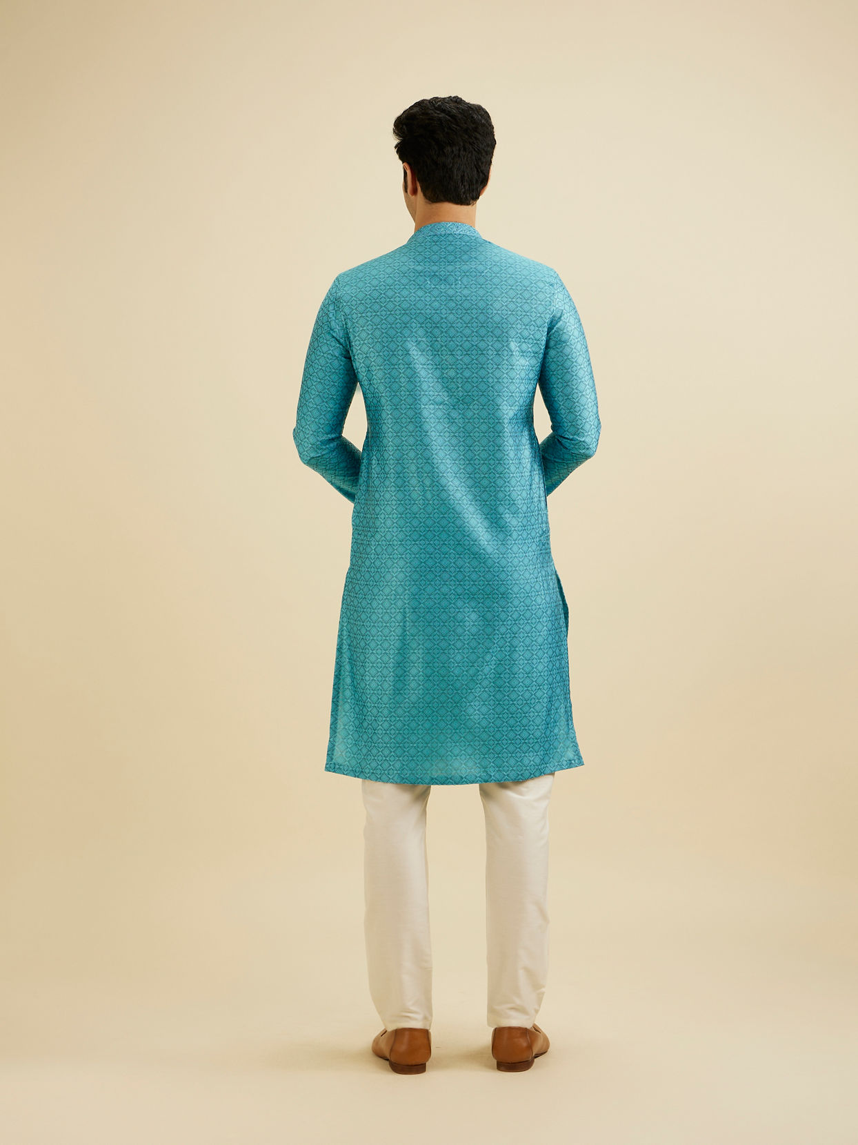 alt message - Manyavar Men Turquoise Blue Moroccan Patterned Kurta Set image number 5