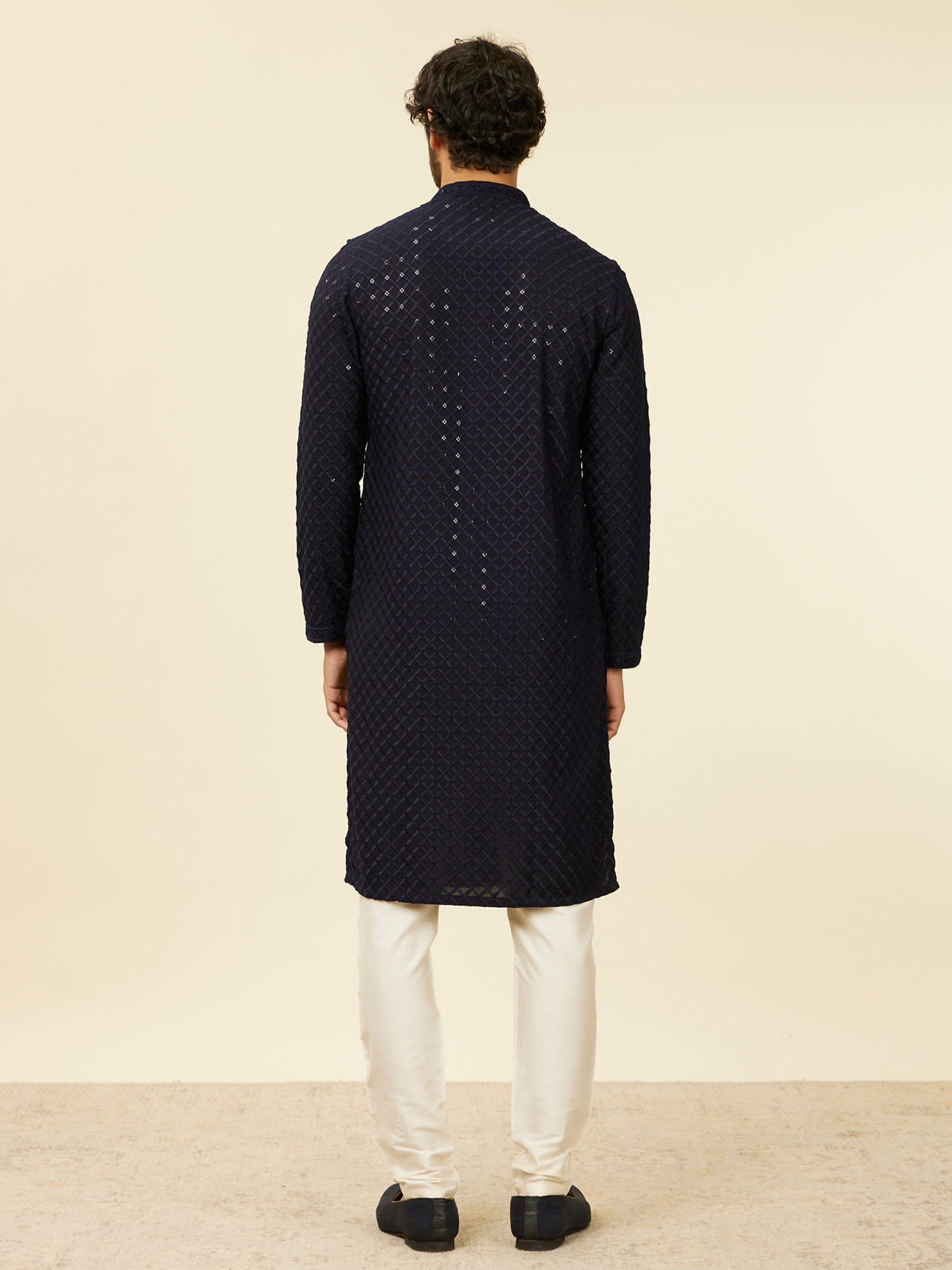 Manyavar Men Dark Blue Grid Patterned Chikankari Kurta Set