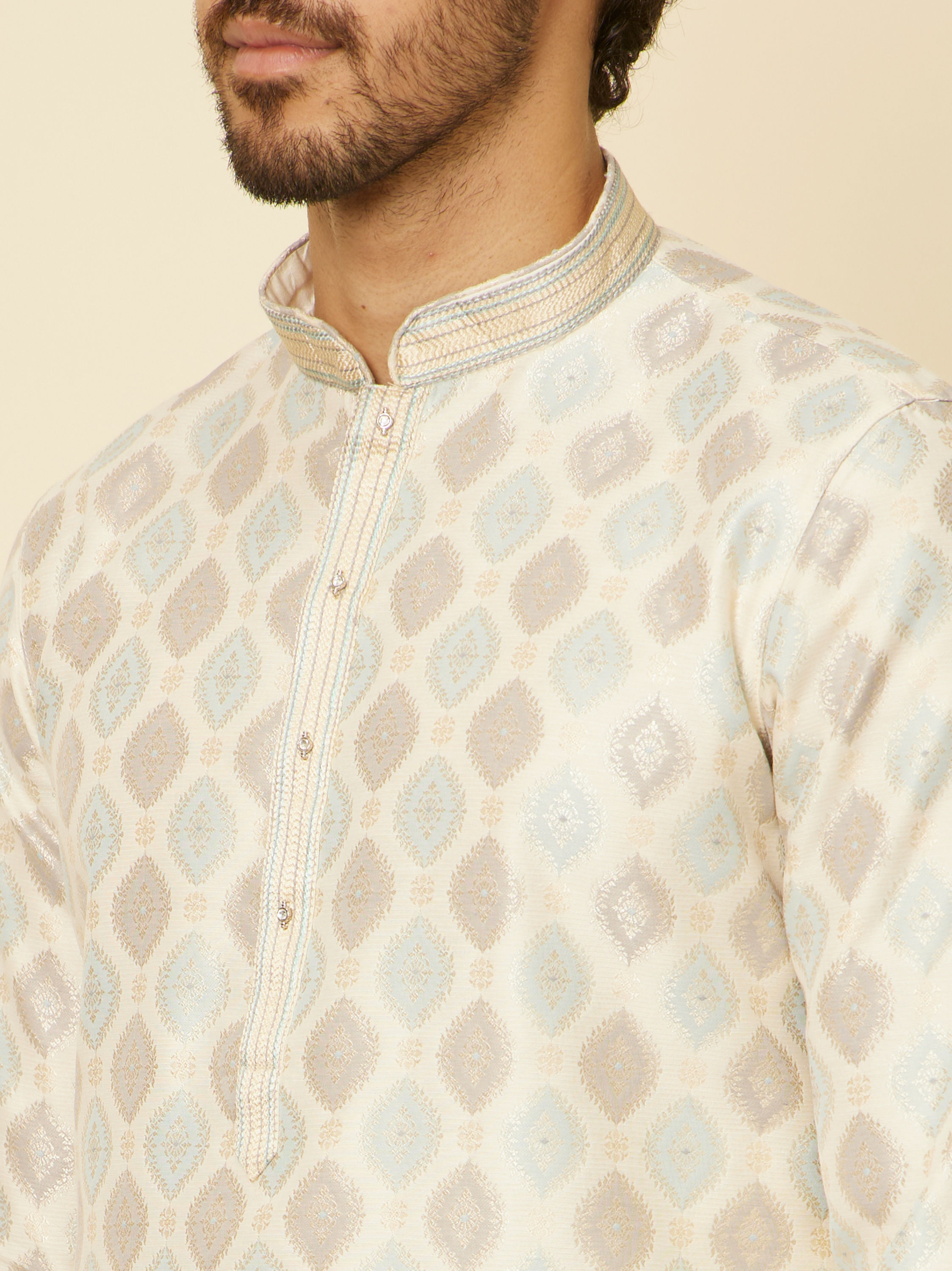 Manyavar Men Cream Paisley Printed Kurta Set