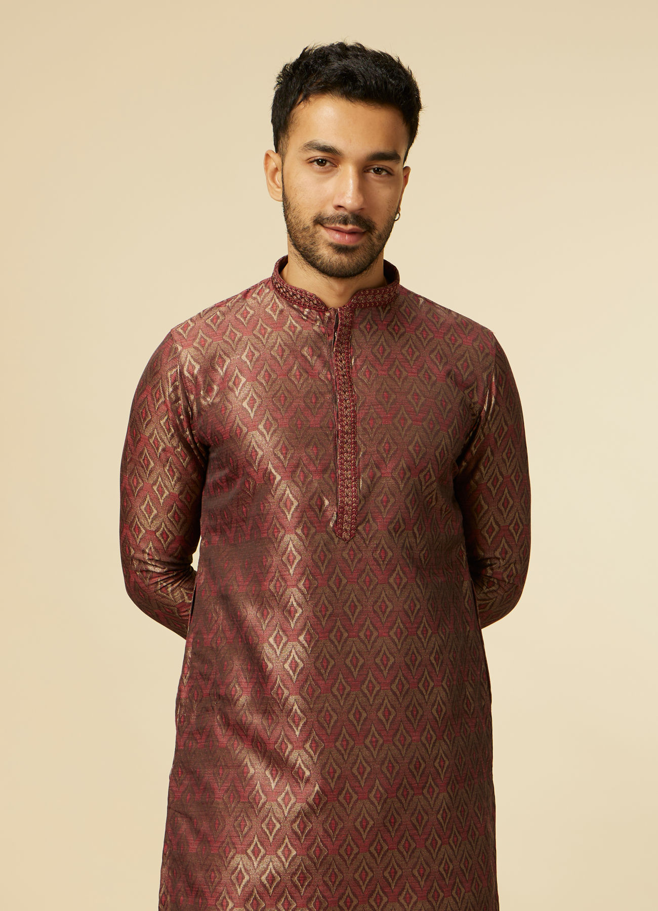 Manyavar Men Maroon Bel Buti Patterned Kurta Set