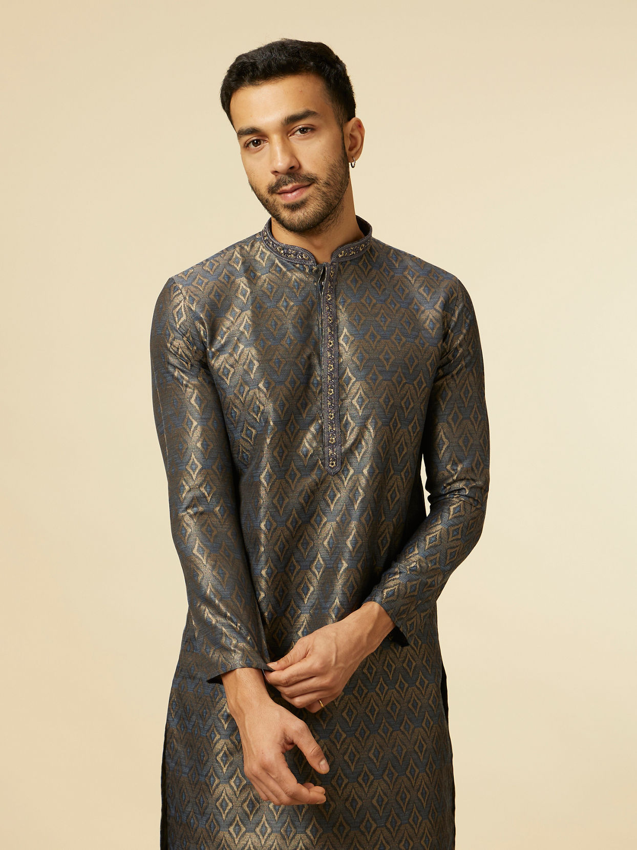Manyavar Men Dark Blue Diamond Patterned Kurta Set
