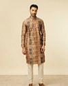 alt message - Manyavar Men Fawn Abstract Printed Kurta Set image number 2