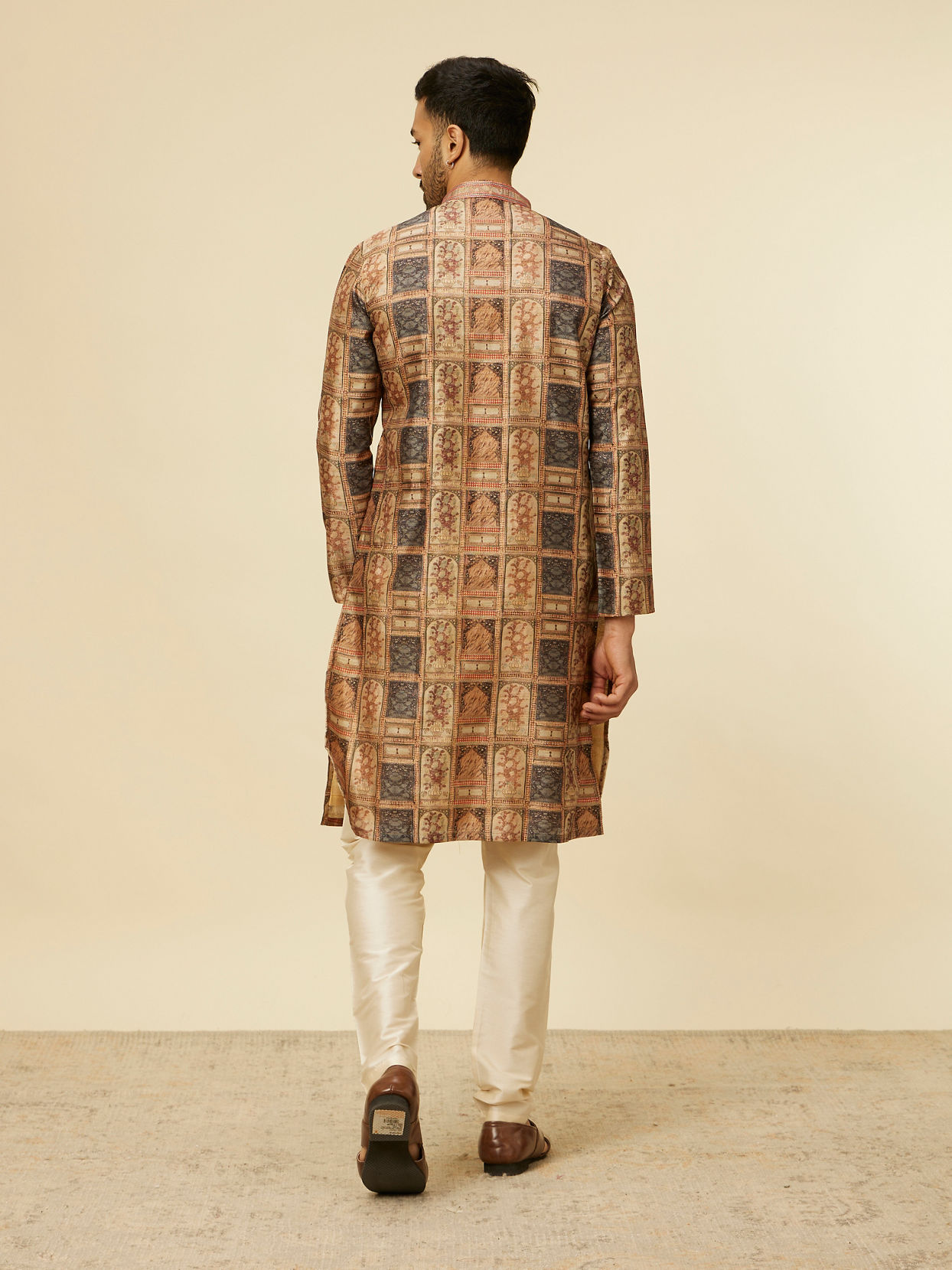 alt message - Manyavar Men Fawn Abstract Printed Kurta Set image number 5