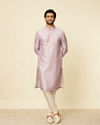 alt message - Manyavar Men Dusty Pink Grid Patterned Kurta Set image number 2