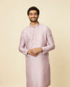 alt message - Manyavar Men Dusty Pink Grid Patterned Kurta Set image number 0