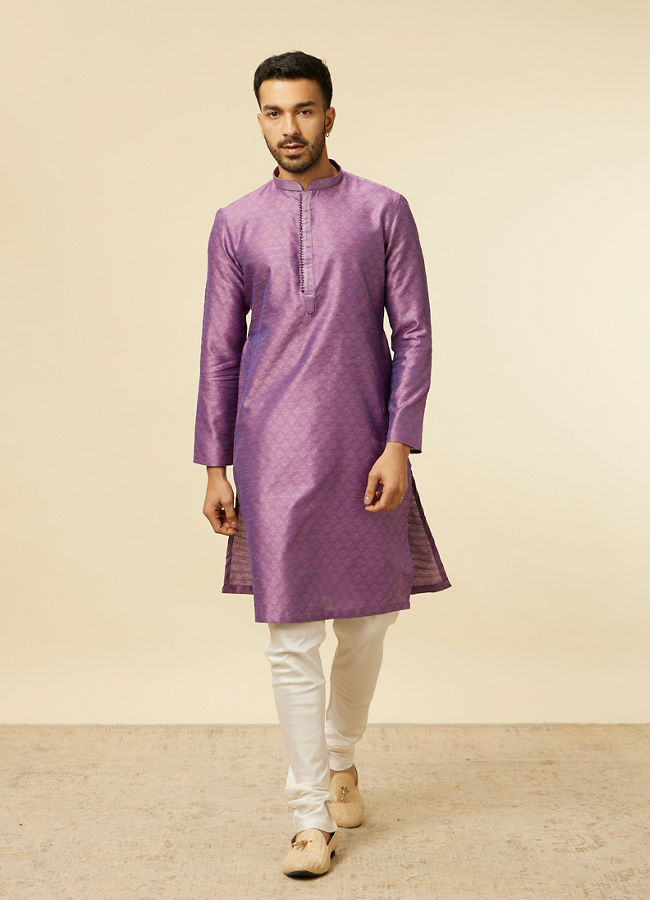 alt message - Manyavar Men Purple Buta Diamond Patterned Kurta Set image number 2