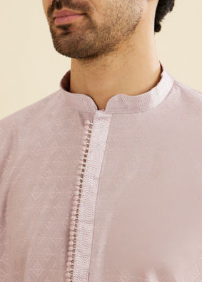 Manyavar Men Soft Lilac Buta Diamond Patterned Kurta Set