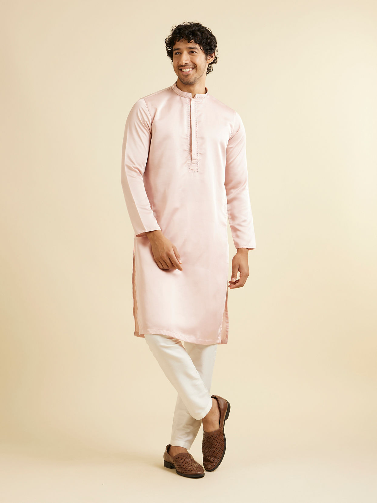 Manyavar Men Light Pink Plain Kurta Set with Neck Embroidery