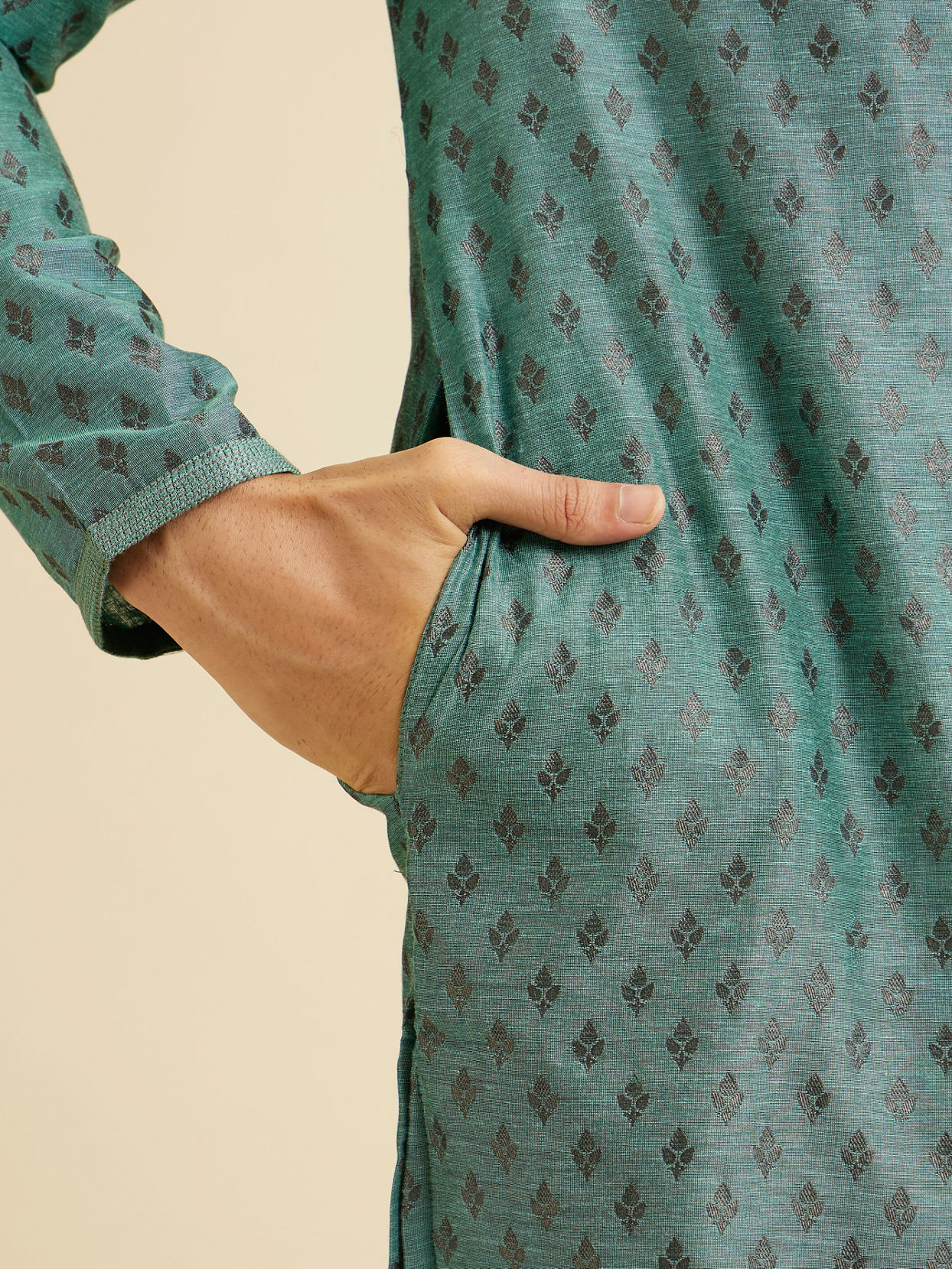 Manyavar Men Green Chanderi Kurta Pajama Set