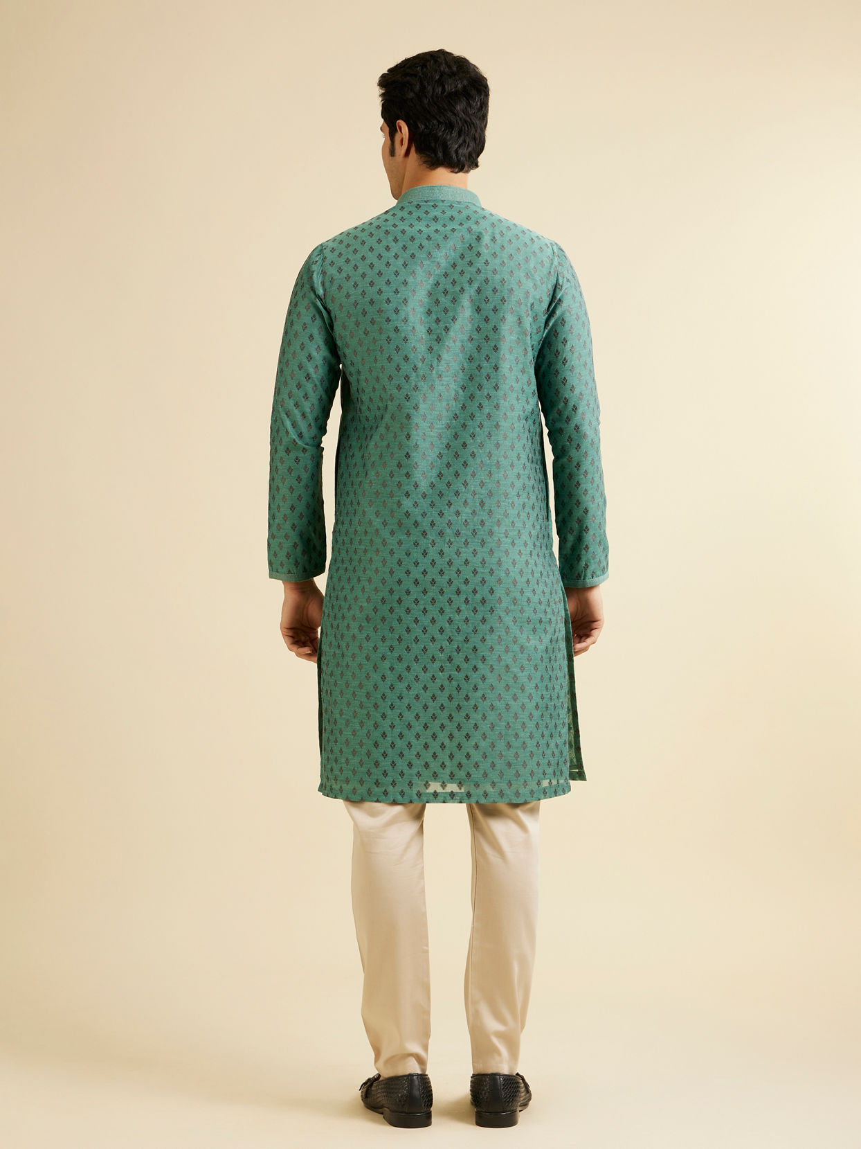 Manyavar Men Green Chanderi Kurta Pajama Set