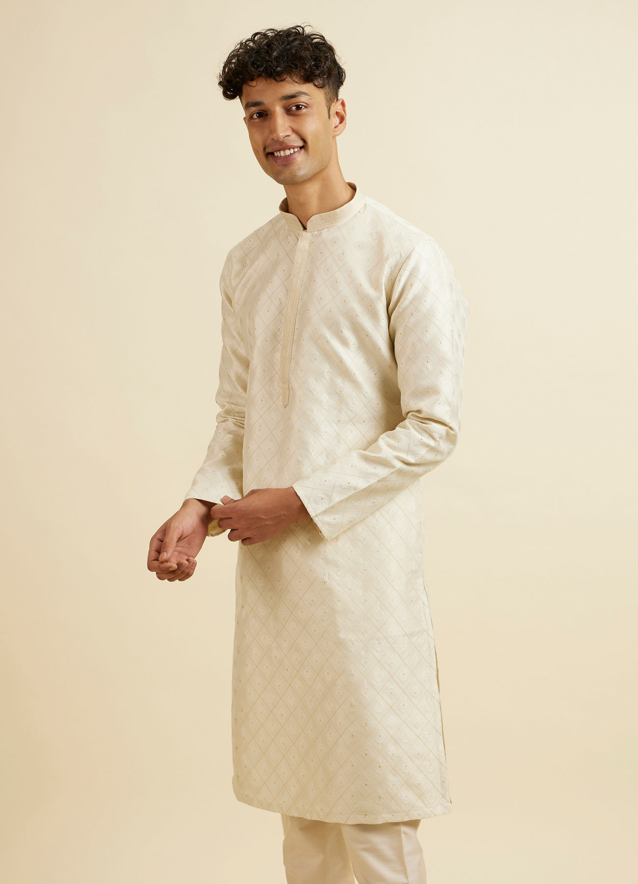 Manyavar Men Cream Grid Patterned Kurta Set