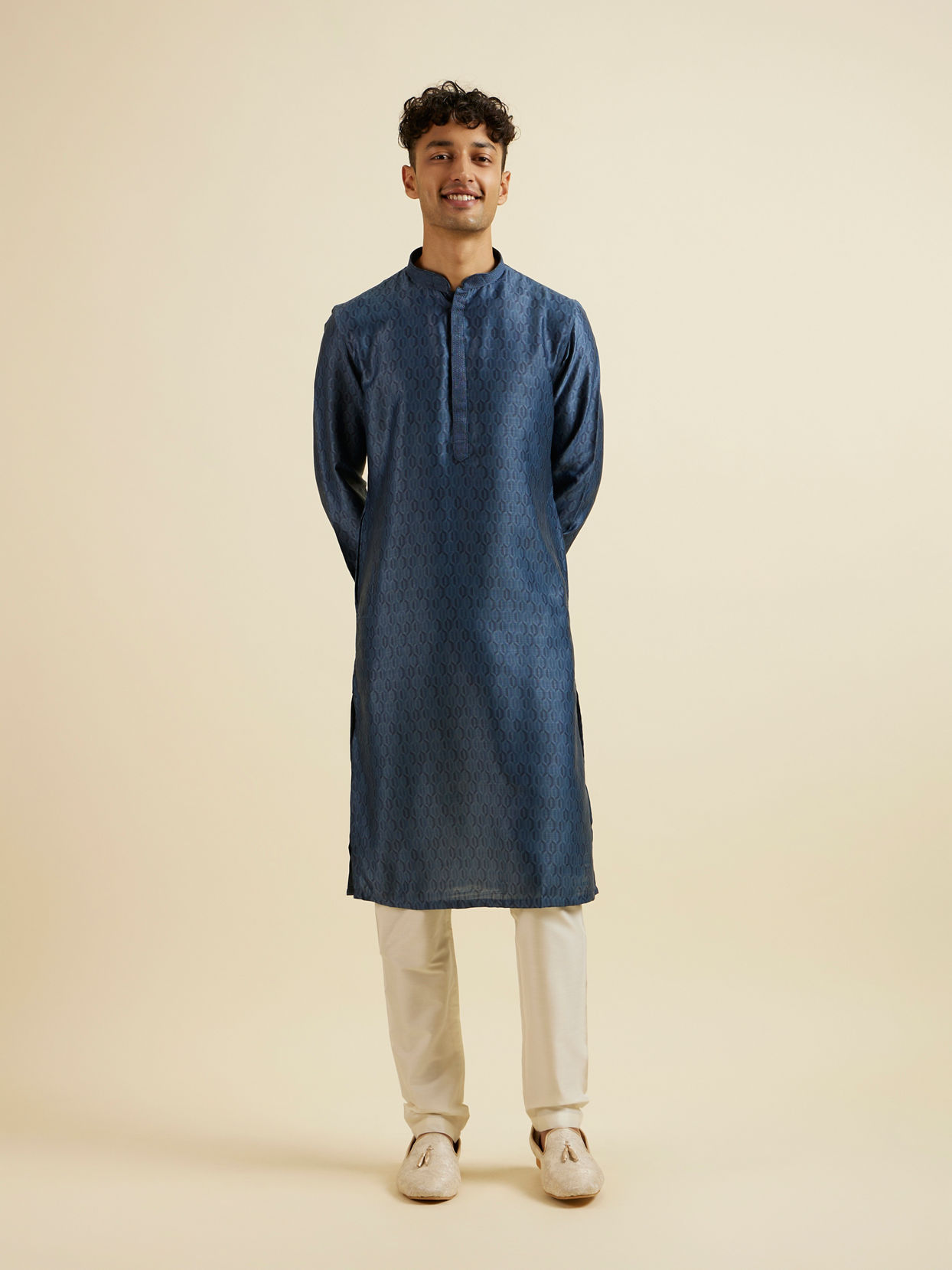 Manyavar Men Dark Blue Hexagonal Patterned Kurta Set