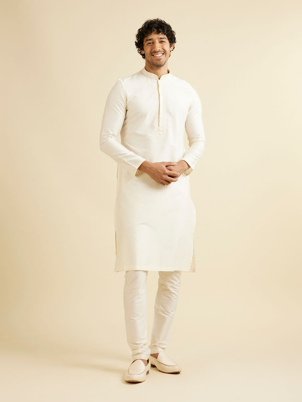 Manyavar Men Ivory Cream Kurta Set with Neck Embroidery