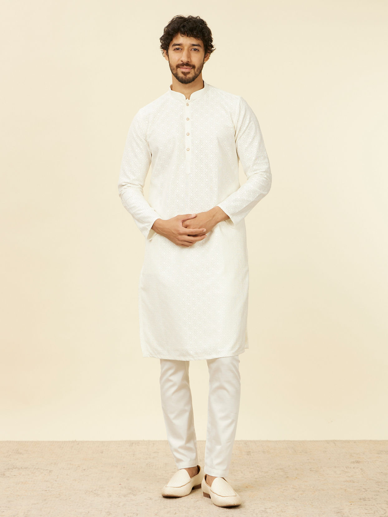 alt message - Manyavar Men Ivory Cream Self Patterned Kurta Set image number 2