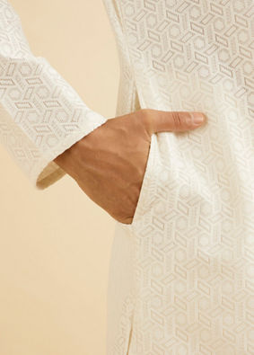 Manyavar Men Radiant Warm White Kurta Pajama image number 3