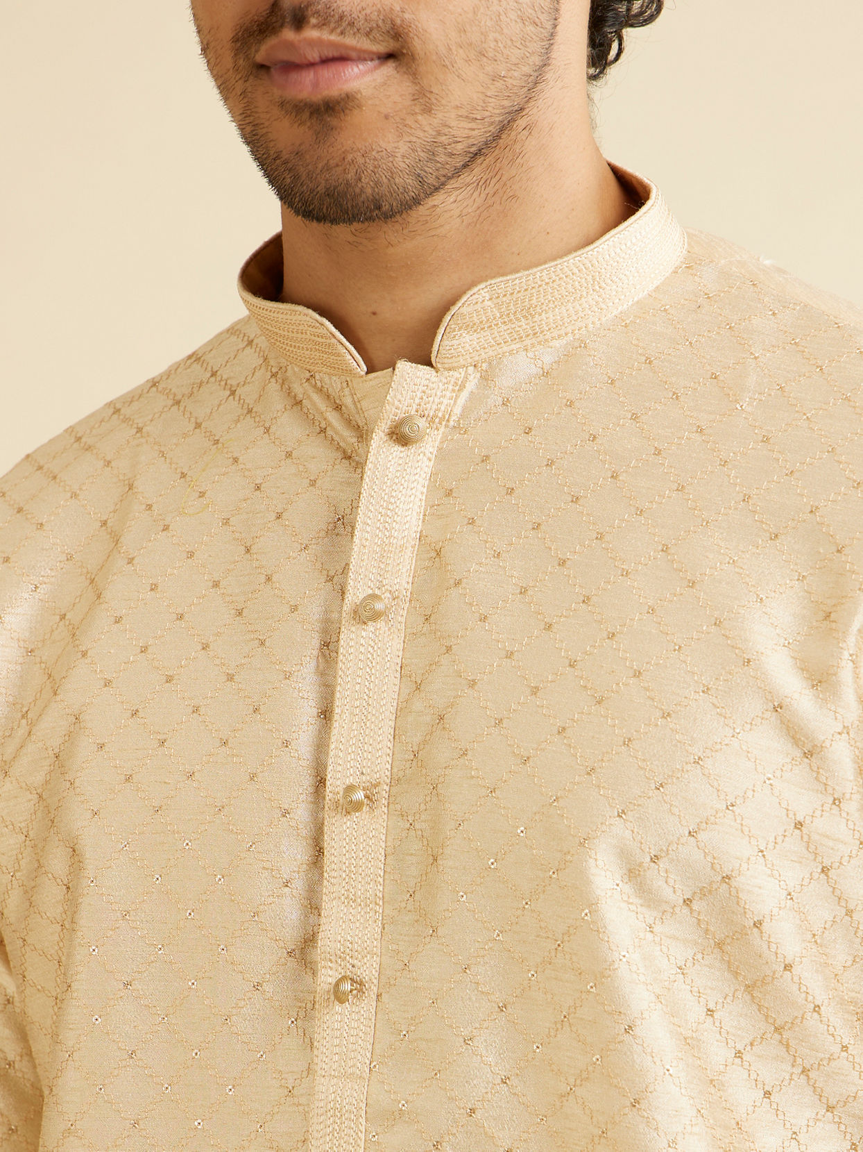 alt message - Manyavar Men Sand Beige Lattice Patterned Kurta Set image number 2